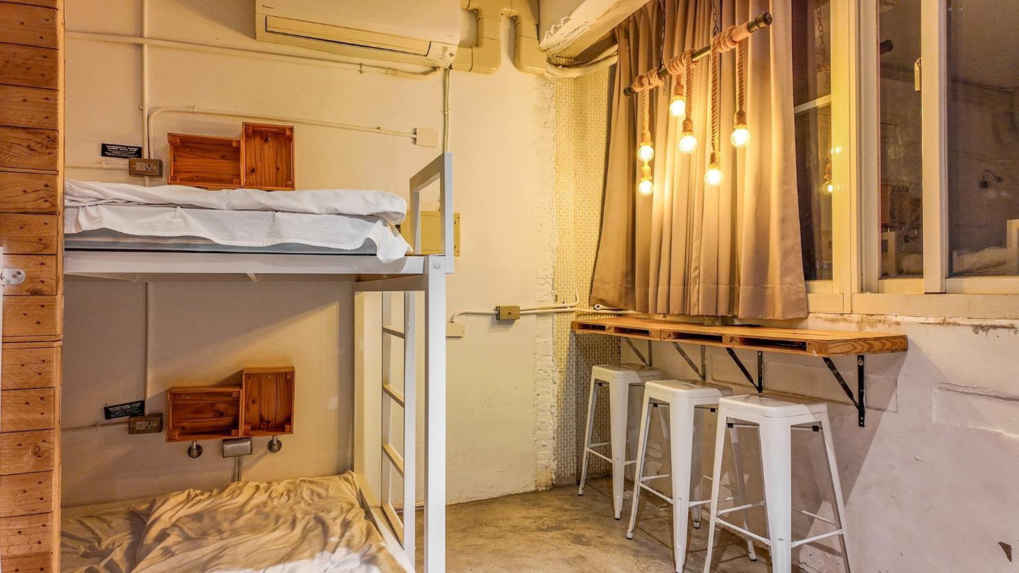 62巷背包客棧 Lane62 Hostel Longjing Exterior photo